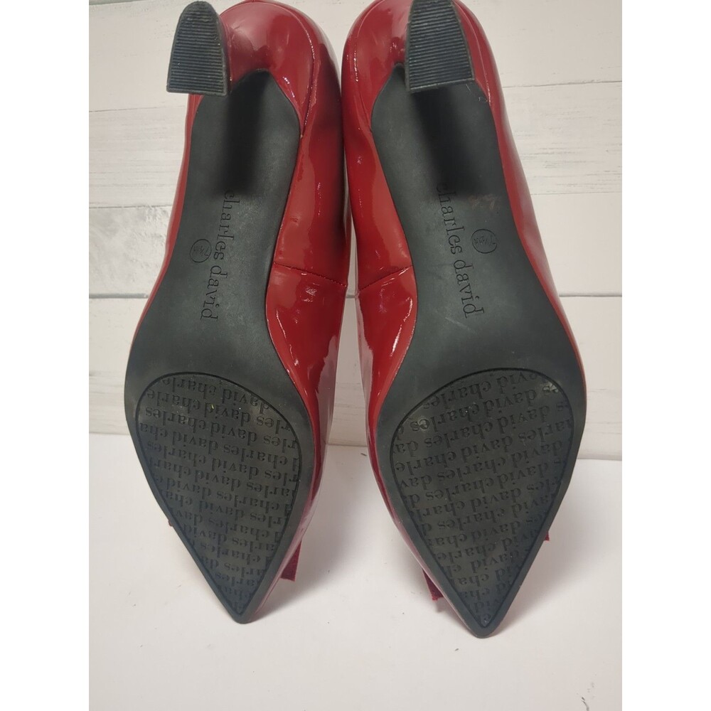 Ladies Charles David Adam Shiny Red Kitten Heel Pumps Sz 7.5 Beautiful - Picture 10 of 10